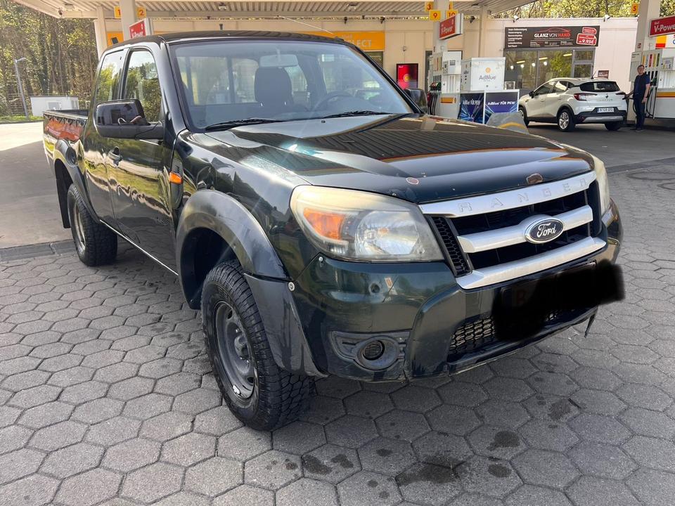 Ford Ranger 4x4 2.5 пробіг: 236000 рік: September 2011 Diesel потужність:143 PS коробка: Manuell ціна: 5500 - Фото 1