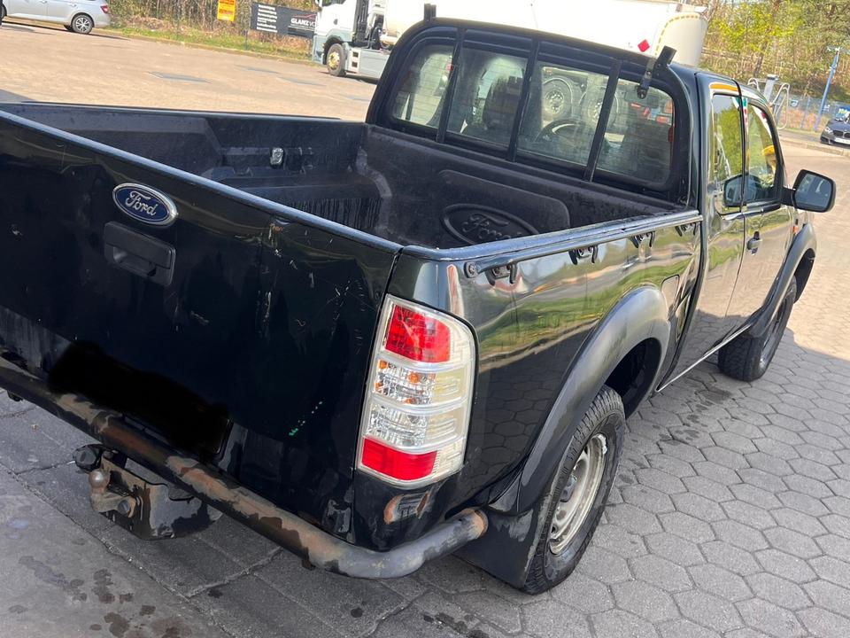 Ford Ranger 4x4 2.5 пробіг: 236000 рік: September 2011 Diesel потужність:143 PS коробка: Manuell ціна: 5500 - Фото 6