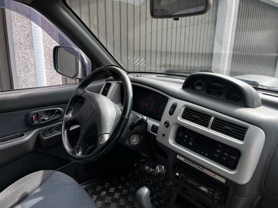 Mitsubishi L200 Pickup пробіг: 226000 рік: April 2004 Diesel потужність:116 PS коробка: Manuell ціна: 5699 - Фото 16