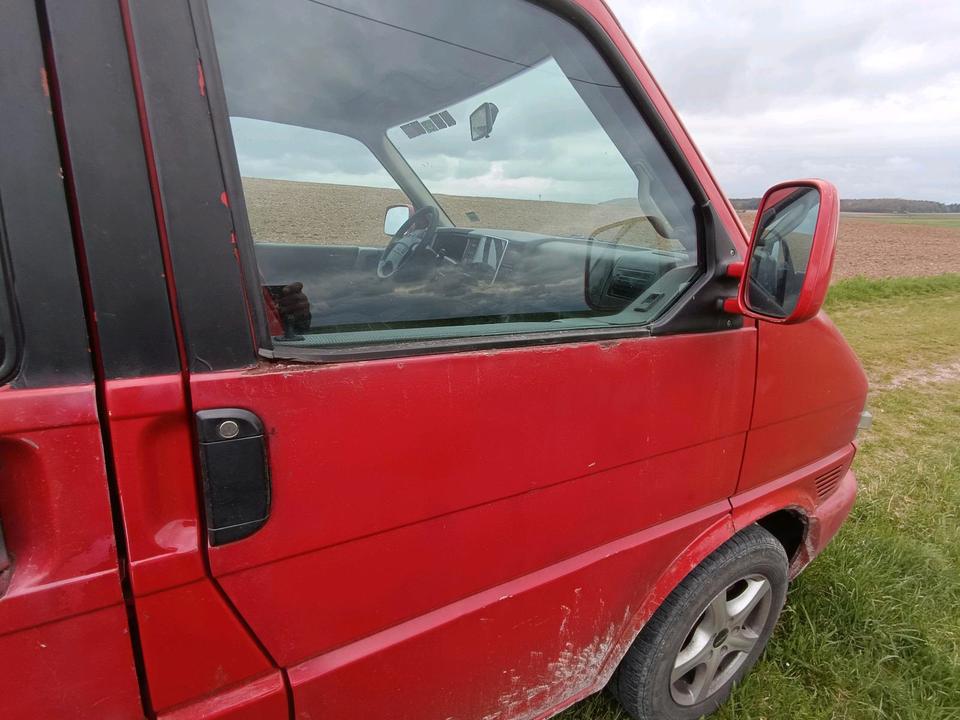 VW T4 Multivan 2,5 пробіг: 395000 рік: April 1997 потужність:102 PS потужність:102 PS   - Фото 11