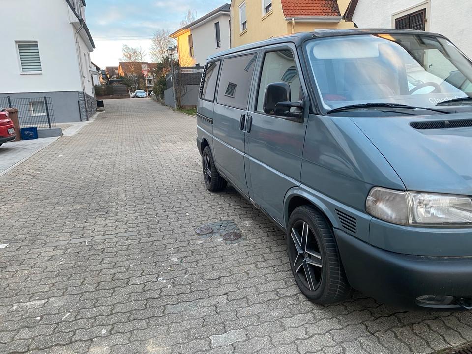 Gut autos multivan пробіг: 328000 рік: April 1997 Diesel потужність:102 PS коробка: Manuell ціна: 4000 - Фото 2