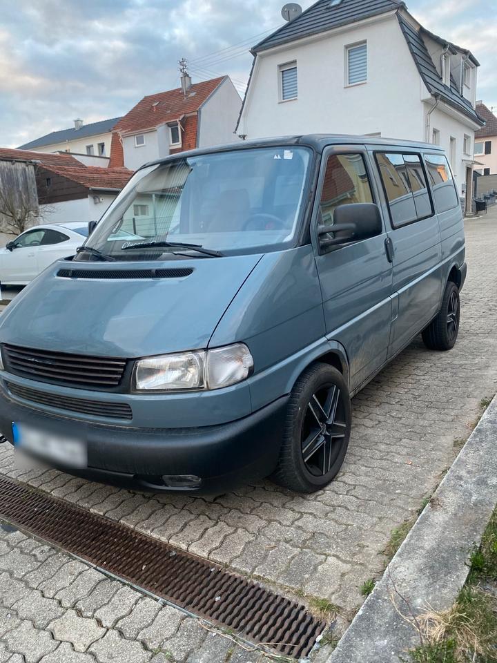 Gut autos multivan пробіг: 328000 рік: April 1997 Diesel потужність:102 PS коробка: Manuell ціна: 4000 - Фото 3
