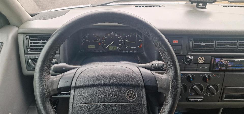 T4 Multivan 2,5 TDI  пробіг: 375000 рік: August 1997 Diesel коробка: Manuell коробка: Manuell Grau - Фото 3
