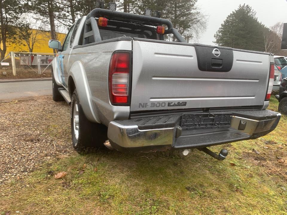 Nissan NP 300 NAVARA  рік: November 2008 Diesel потужність:133 PS коробка: Manuell ціна: 4799 - Фото 3