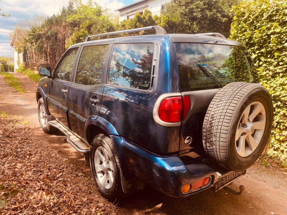 Nissan Terrano 3,0 D 4x4 пробіг: 127000 рік: Oktober 2003 Diesel потужність:154 PS коробка: Manuell ціна: 3900 - Фото 2