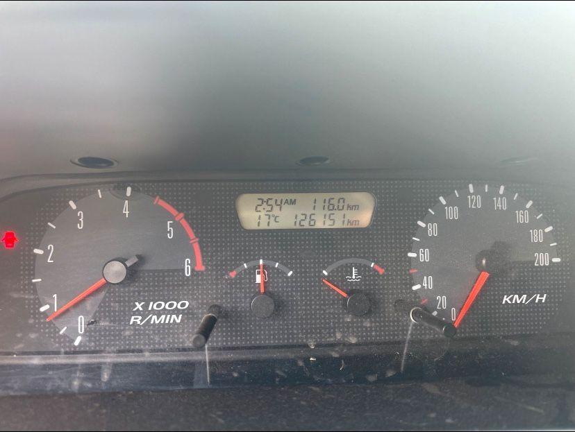 Nissan Terrano 3,0 D 4x4 пробіг: 127000 рік: Oktober 2003 Diesel потужність:154 PS коробка: Manuell ціна: 3900 - Фото 7
