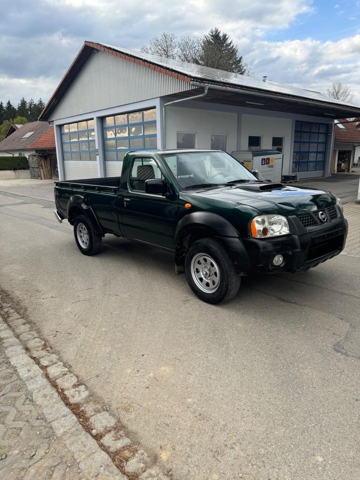 Nissan Navara NP300 Pick-up 4X4 пробіг: 166552 рік: April 2008 Diesel потужність:133 PS коробка: Manuell ціна: 4900 - Фото 3