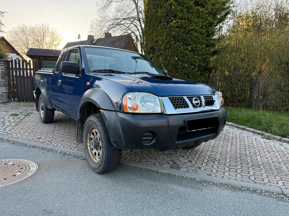 Nissan NP300 D22 4x4 пробіг: 191000 рік: Juni 2005 Diesel потужність:133 PS коробка: Manuell ціна: 5500 - Фото 0