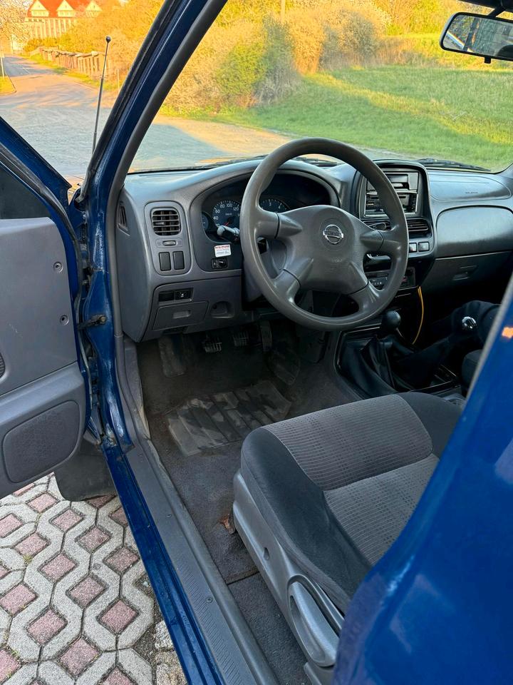 Nissan NP300 D22 4x4 пробіг: 191000 рік: Juni 2005 Diesel потужність:133 PS коробка: Manuell ціна: 5500 - Фото 8