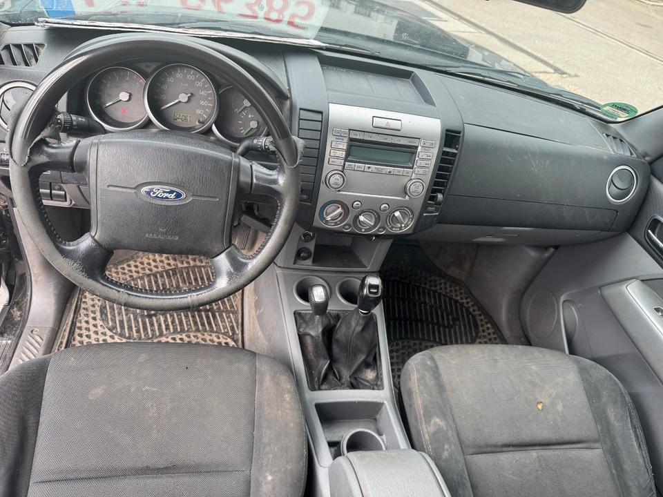 Ford Ranger 2.5 DIESEL 4X4 KLIMA 4 SITZER пробіг: 231500 рік: Dezember 2008 Diesel потужність:143 PS коробка: Manuell ціна: 3950 - Фото 10