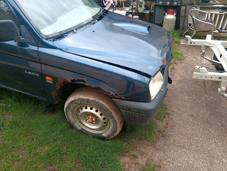Mitsubishi l200 2stuck L-Reihe пробіг: 115000 рік: April 2025 ціна: 5300 - Фото 15