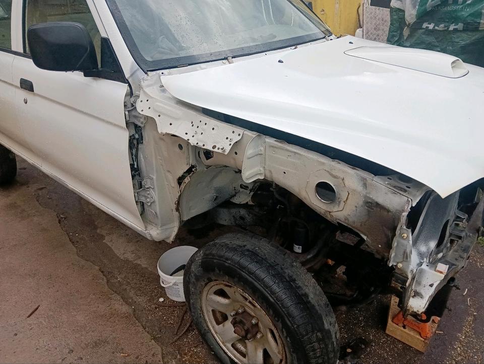 Mitsubishi l200 2stuck L-Reihe пробіг: 115000 рік: April 2025 ціна: 5300 - Фото 4