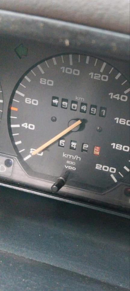 Biete hier einen VW T4 Bus Multivan an пробіг: 490000 рік: Februar 1994 Diesel потужність:101 PS коробка: Manuell ціна: 3000 - Фото 2