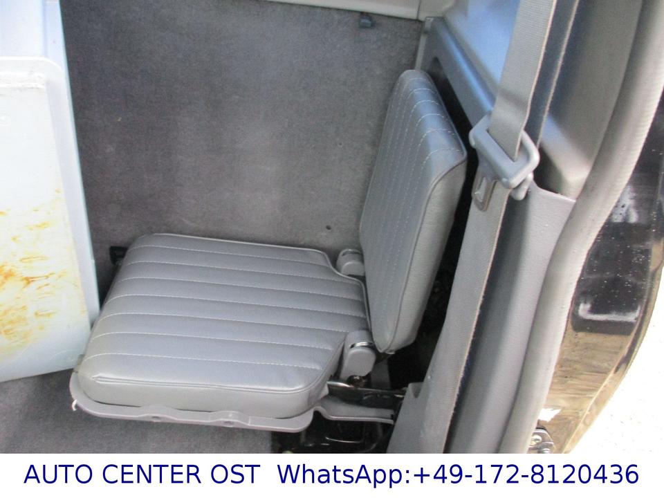 Nissan Navara Pick-up Double Cab 4X4-KLIMA-WEBASTO-AHK пробіг: 246000 рік: November 2002 Diesel потужність:133 PS коробка: Manuell ціна: 3799 - Фото 11