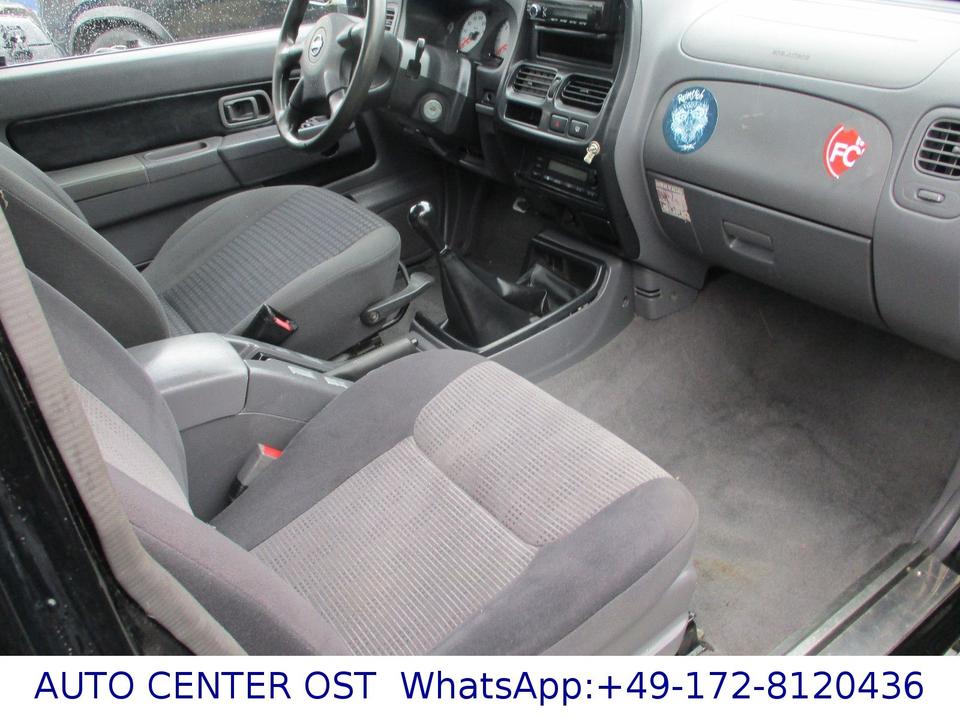 Nissan Navara Pick-up Double Cab 4X4-KLIMA-WEBASTO-AHK пробіг: 246000 рік: November 2002 Diesel потужність:133 PS коробка: Manuell ціна: 3799 - Фото 13