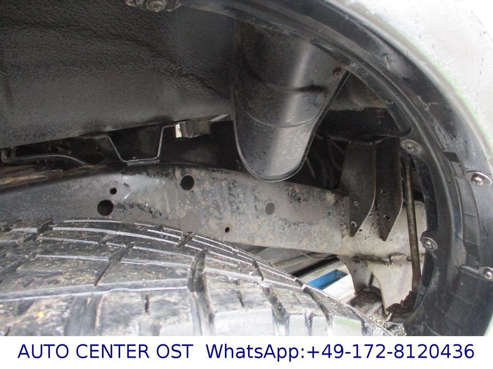 Nissan Navara Pick-up Double Cab 4X4-KLIMA-WEBASTO-AHK пробіг: 246000 рік: November 2002 Diesel потужність:133 PS коробка: Manuell ціна: 3799 - Фото 19
