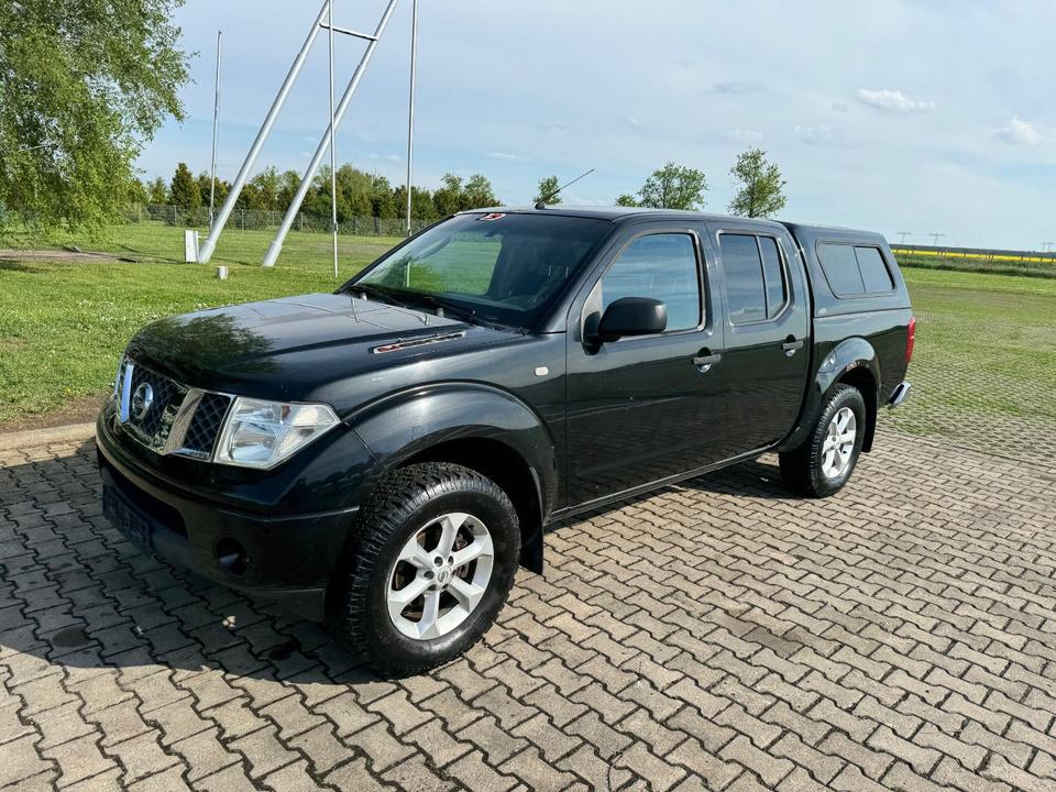Nissan Navara Pickup Double-Cab Comfort 4X4 Klima пробіг: 240555 рік: August 2005 Diesel потужність:174 PS коробка: Manuell ціна: 4490 - Фото 2