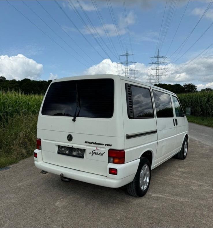 VW T4 MULTIVAN 2.5 Diesel пробіг: 415000 рік: März 1997 Diesel потужність:102 PS коробка: Manuell ціна: 3900 - Фото 4