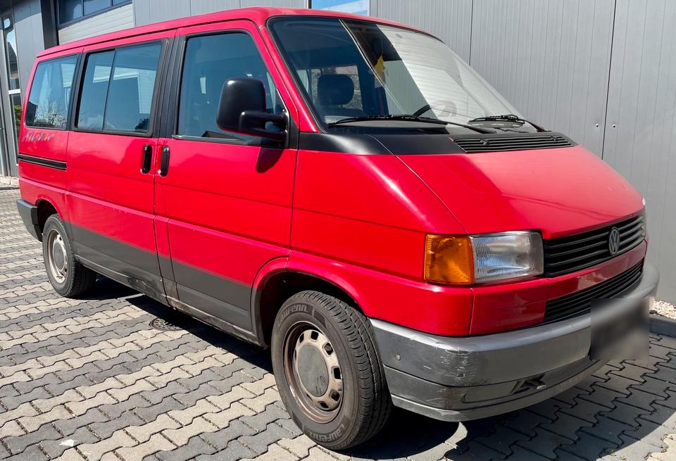 VW T4 Multivan 1,9 td  пробіг: 299213 рік: Juli 1994 Diesel потужність:67 PS коробка: Manuell ціна: 3950 - Фото 11