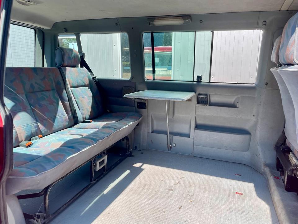 VW T4 Multivan 1,9 td  пробіг: 299213 рік: Juli 1994 Diesel потужність:67 PS коробка: Manuell ціна: 3950 - Фото 13