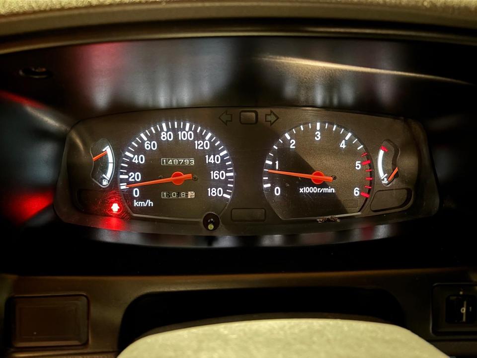 Mitsubishi L200 пробіг: 149000 рік: September 2001 Diesel потужність:100 PS коробка: Manuell ціна: 5800 - Фото 14