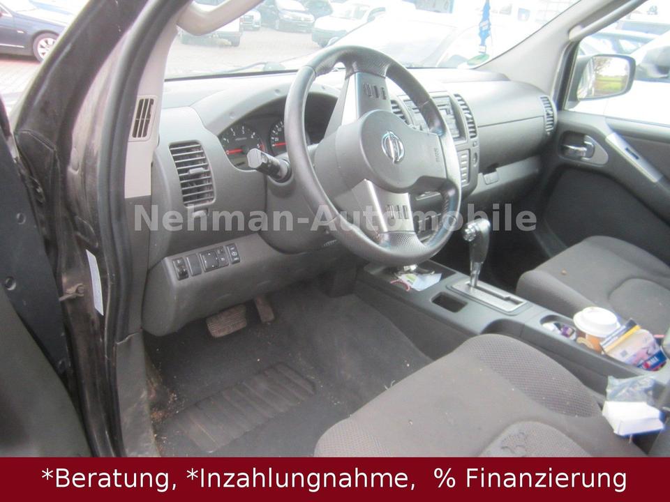 Nissan Navara Pickup Double Cab LE 4X4 пробіг: 287800 рік: Juli 2008 Diesel потужність:171 PS коробка: Automatik ціна: 4990 - Фото 9
