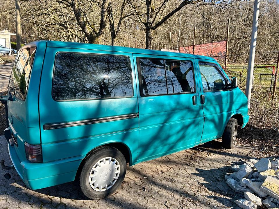 Купити авто військовим Volkswagen T4 Multivan Diesel пробіг: 298000 потужність:68 PS коробка: Manuell ціна: 3900 - Фото 2