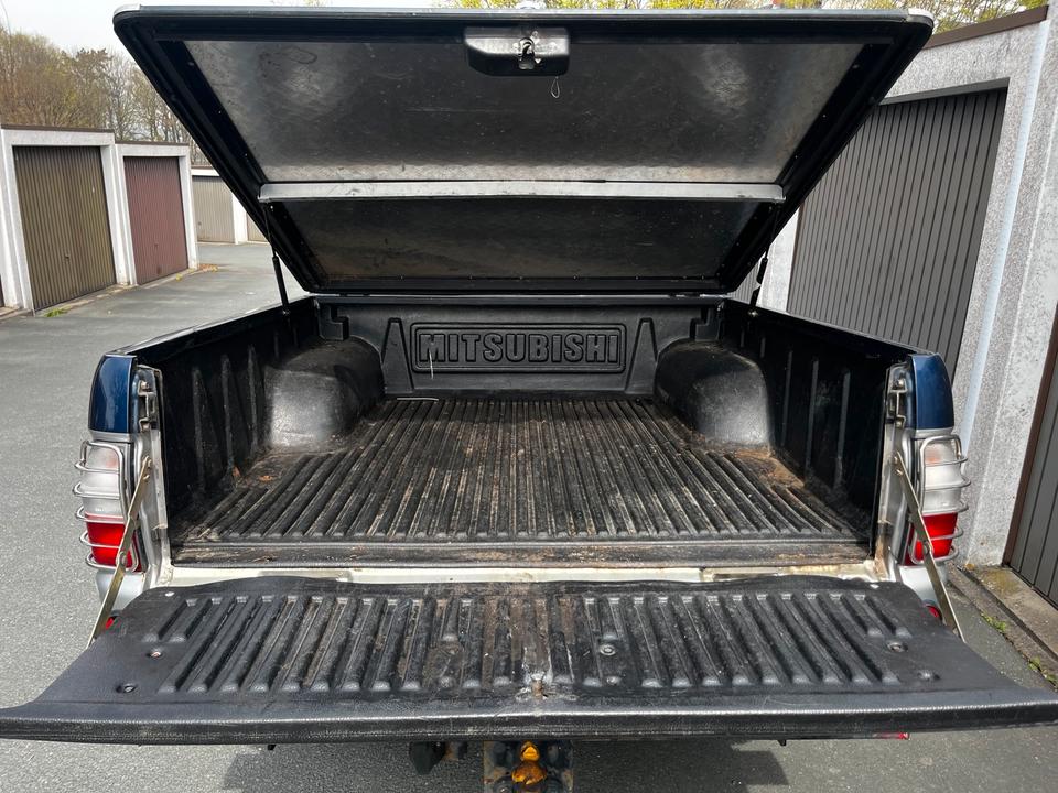 Mitsubishi L200 Pickup fahrbereit 4x4  пробіг: 226000 рік: April 2004 Diesel потужність:116 PS коробка: Manuell ціна: 5599 - Фото 19