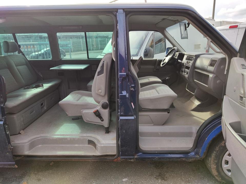 Volkswagen T4 Multivan 2,5 TDI 102 Kw. пробіг: 403974 рік: Februar 1999 Diesel потужність:102 PS коробка: Manuell ціна: 2990 - Фото 7