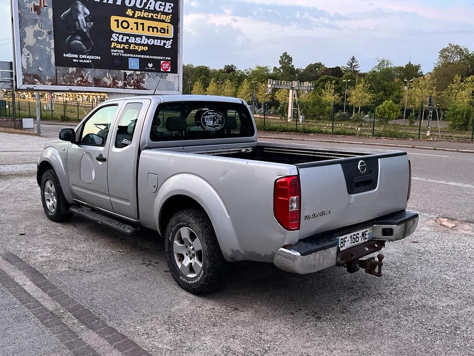 Nissan Navara Pickup пробіг: 251000 рік: Januar 2006 потужність:174 PS коробка: Manuell ціна: 4200 - Фото 2