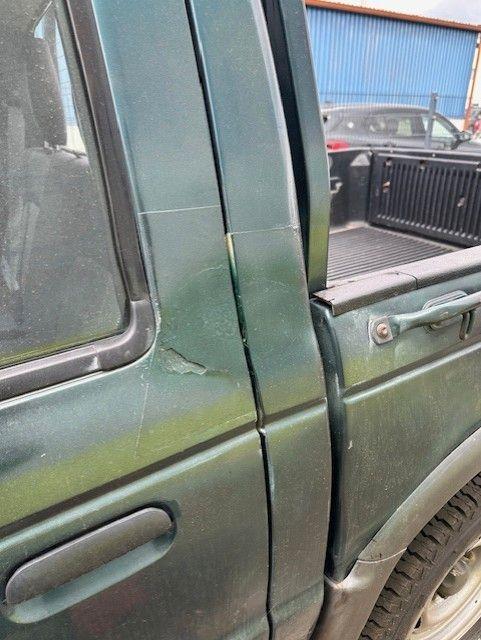 Ford Ranger Doppelkabine 4X4  пробіг: 222853 рік: Juli 2006 Diesel потужність:109 PS коробка: Manuell ціна: 2990 - Фото 5