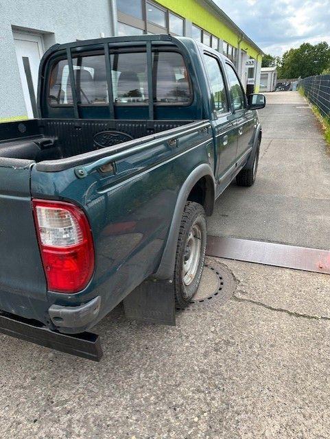 Ford Ranger Doppelkabine 4X4  пробіг: 222853 рік: Juli 2006 Diesel потужність:109 PS коробка: Manuell ціна: 2990 - Фото 9