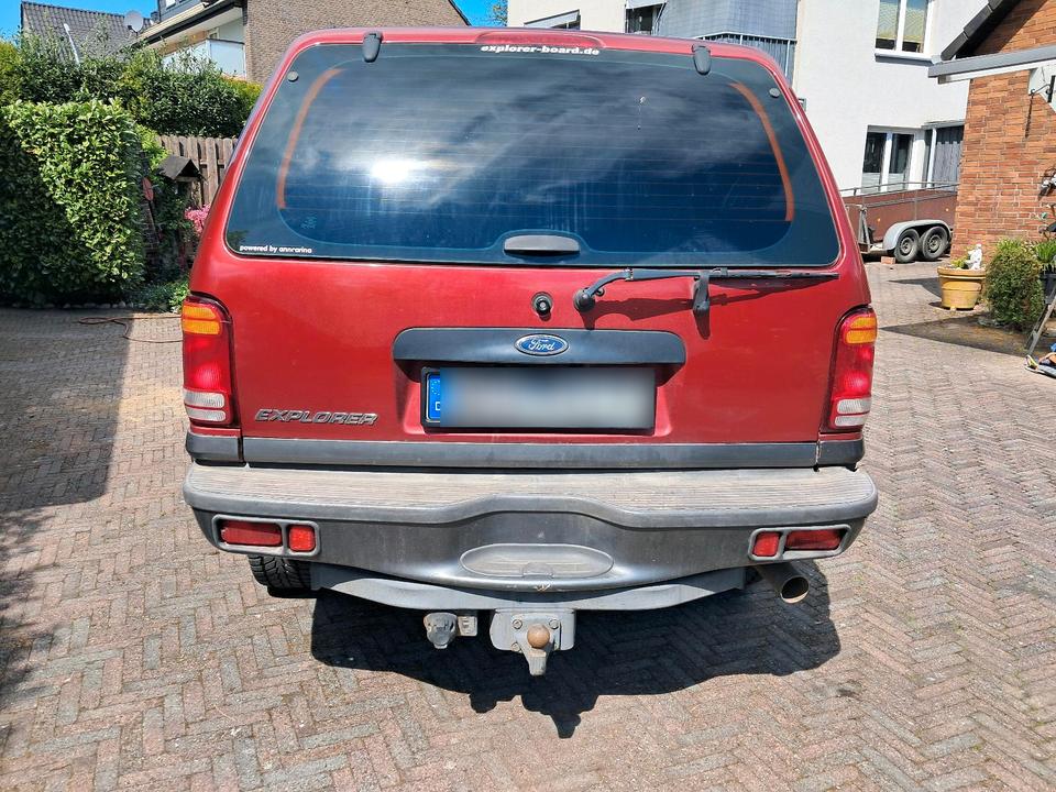 Ford Explorer U2 Rostfrei 4x4 пробіг: 205000 рік: Juni 1998 Autogas (LPG) потужність:204 PS коробка: Automatik ціна: 5800 - Фото 5