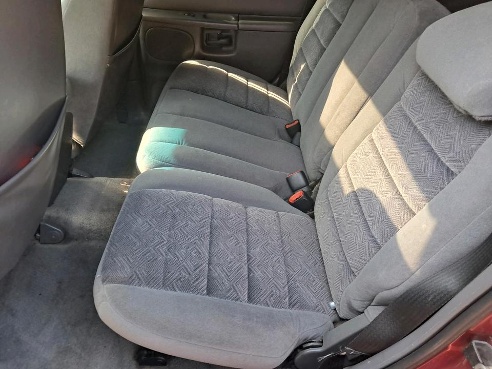 Ford Explorer U2 Rostfrei 4x4 пробіг: 205000 рік: Juni 1998 Autogas (LPG) потужність:204 PS коробка: Automatik ціна: 5800 - Фото 8