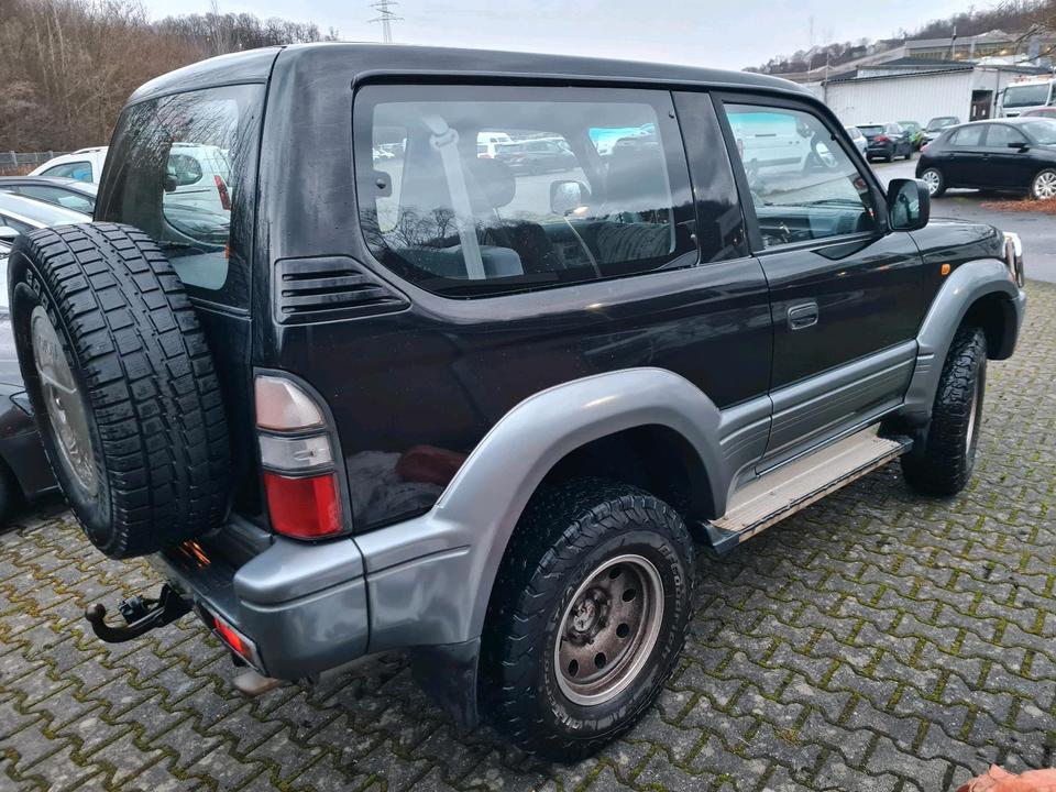 Toyota Land Cruiser KZJ 90 пробіг: 425000 рік: September 1996 Diesel потужність:125 PS коробка: Manuell ціна: 6000 - Фото 5
