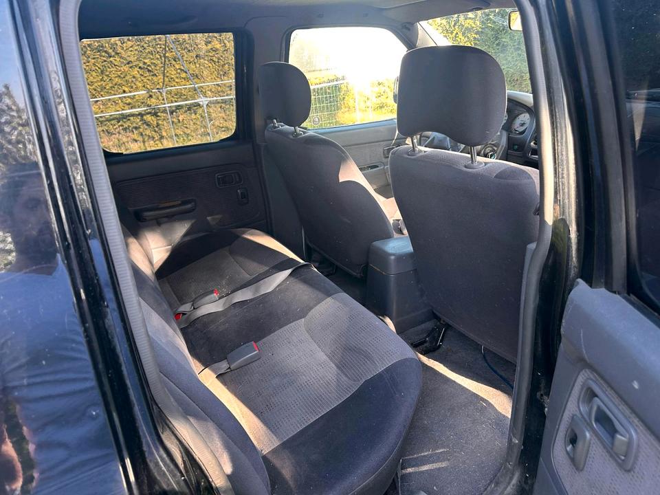 Nissan Navara D 22  пробіг: 178000 рік: Januar 2004 Diesel потужність:133 PS коробка: Manuell ціна: 4500 - Фото 11