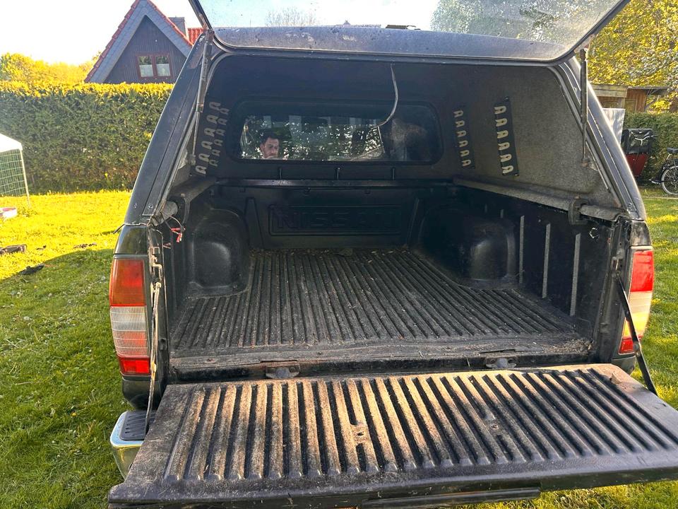 Nissan Navara D 22  пробіг: 178000 рік: Januar 2004 Diesel потужність:133 PS коробка: Manuell ціна: 4500 - Фото 8