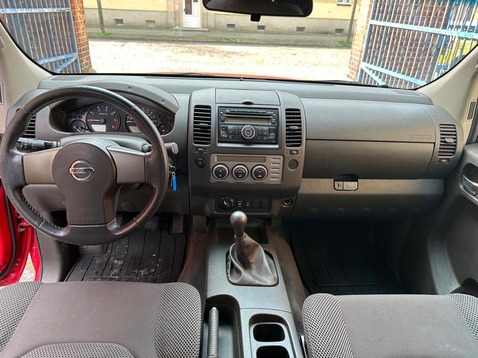 Nissan Navara пробіг: 225162 рік: Februar 2008 Diesel потужність:171 PS коробка: Manuell ціна: 5500 - Фото 10