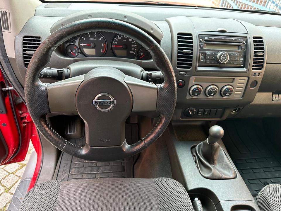 Nissan Navara пробіг: 225162 рік: Februar 2008 Diesel потужність:171 PS коробка: Manuell ціна: 5500 - Фото 11