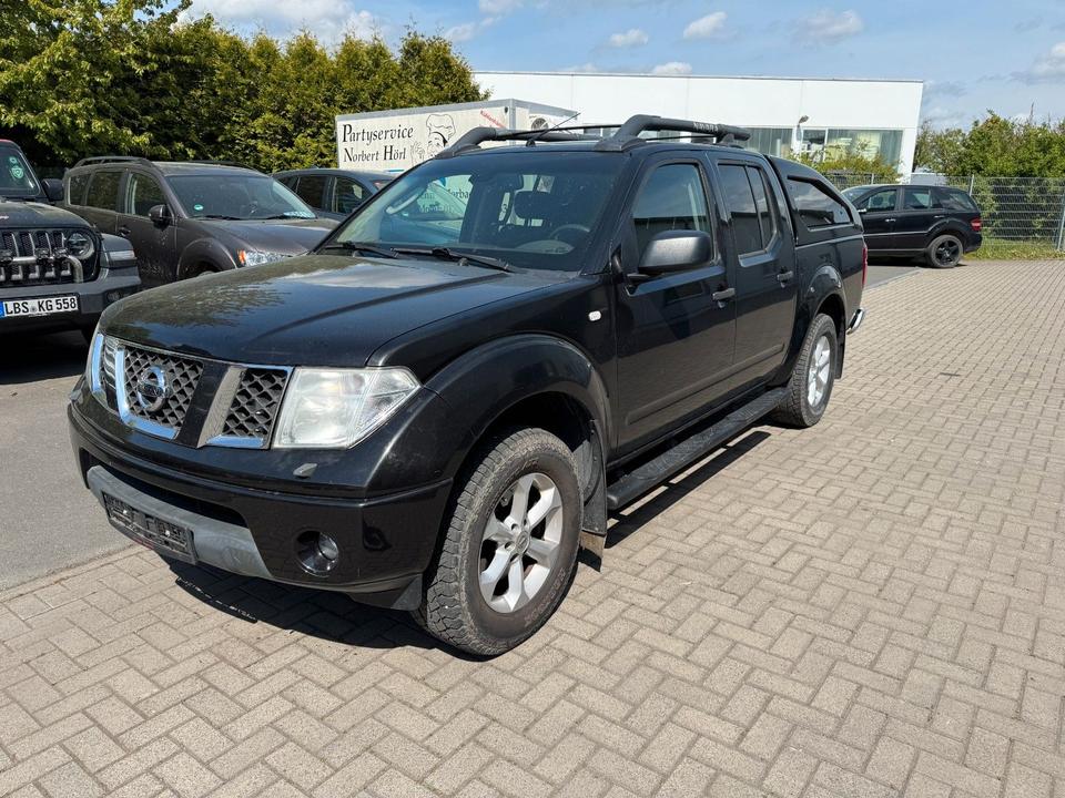 Nissan Navara Pickup Doppelkabine Premium 4X4 Hardtop пробіг: 199900 рік: Oktober 2006 Diesel потужність:171 PS коробка: Manuell ціна: 4990 - Фото 0