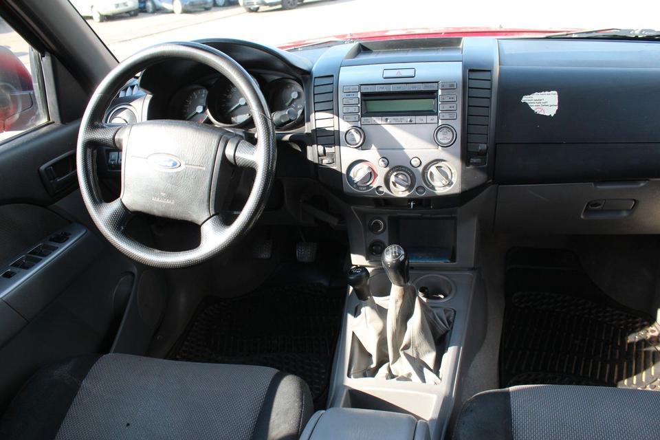 Ford Ranger Einzelkabine 4X4 XL пробіг: 88000 рік: August 2009 Diesel потужність:143 PS коробка: Manuell ціна: 4990 - Фото 8