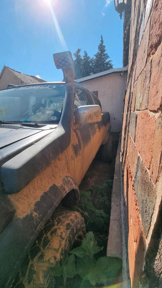 Всюдихід АГІНЬ! Nissan Navara D22  Pick Up 2,5l TDI пробіг: 999999 рік: Januar 2001 Diesel потужність:133 PS коробка: Manuell ціна: 1500 - Фото 7