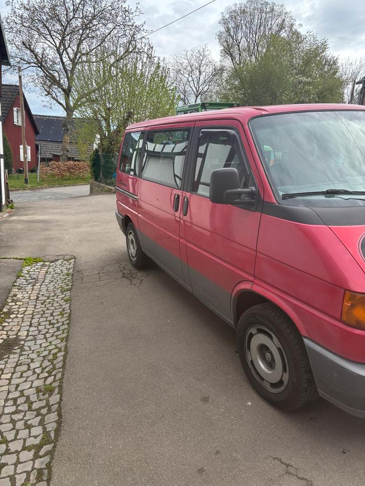 Надійне авто VW T4 Multivan пробіг: 308812 Diesel потужність:68 PS коробка: Manuell ціна: 3900 - Фото 10