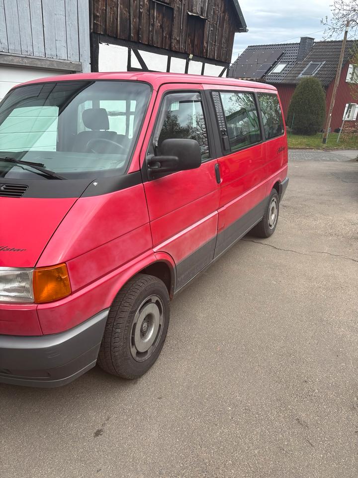 Надійне авто VW T4 Multivan пробіг: 308812 Diesel потужність:68 PS коробка: Manuell ціна: 3900 - Фото 15