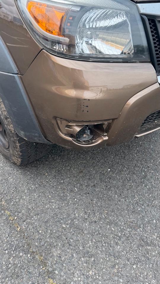 Ідеальне авто для військових Ford Ranger 2.5 TDCI  пробіг: 220000 рік: Mai 2011 Diesel потужність:143 PS коробка: Manuell ціна: 5750 - Фото 10