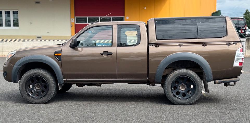 Ідеальне авто для військових Ford Ranger 2.5 TDCI  пробіг: 220000 рік: Mai 2011 Diesel потужність:143 PS коробка: Manuell ціна: 5750 - Фото 3
