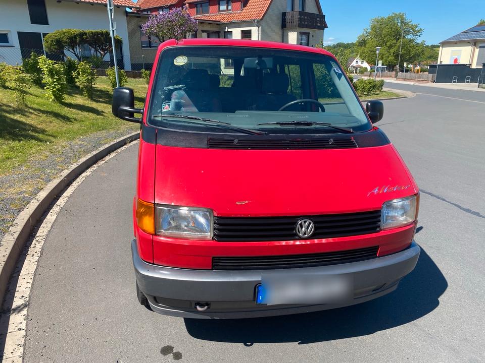 VW T4 Multivan Allstar 1.9TD, 7 Sitze Bus Camper Van пробіг: 345035 рік: Januar 1996 Diesel потужність:68 PS коробка: Manuell 4/5 ціна: 2490 - Фото 13