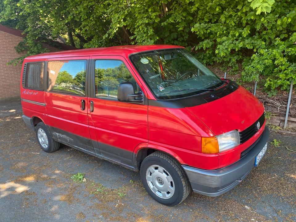 VW T4 Multivan Allstar 1.9TD, 7 Sitze Bus Camper Van пробіг: 345035 рік: Januar 1996 Diesel потужність:68 PS коробка: Manuell 4/5 ціна: 2490 - Фото 3