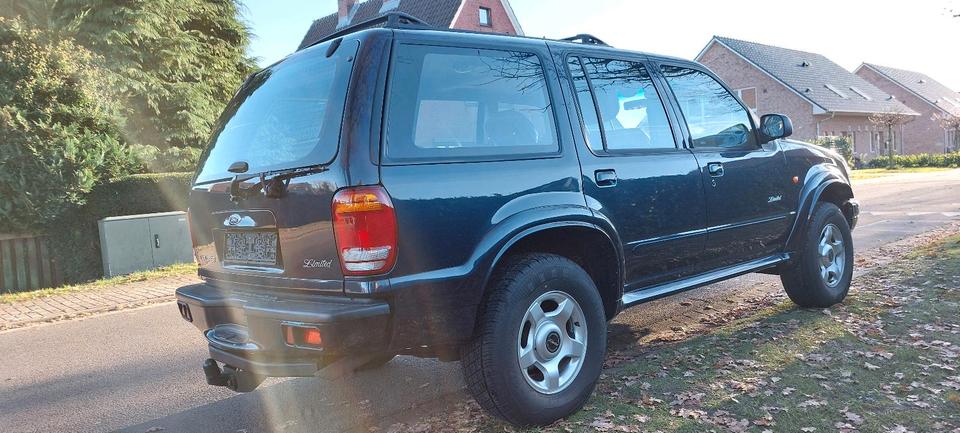 Авто з Европи для військових Ford Explorer  пробіг: 136800 рік: März 2000 Benzin потужність:204 PS Euro2 ціна: 5999 - Фото 6