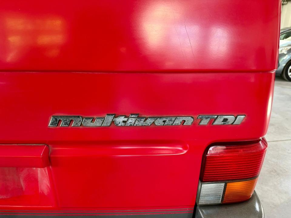 Надійне авто з Європи Volkswagen T4 Multivan  пробіг: 491000 Diesel потужність:102 PS коробка: Manuell ціна: 3990 - Фото 4